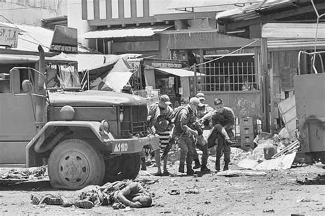 12 patay, 34 sugatan sa 2 pagsabog sa Jolo; 1 bomba, pinasabog .